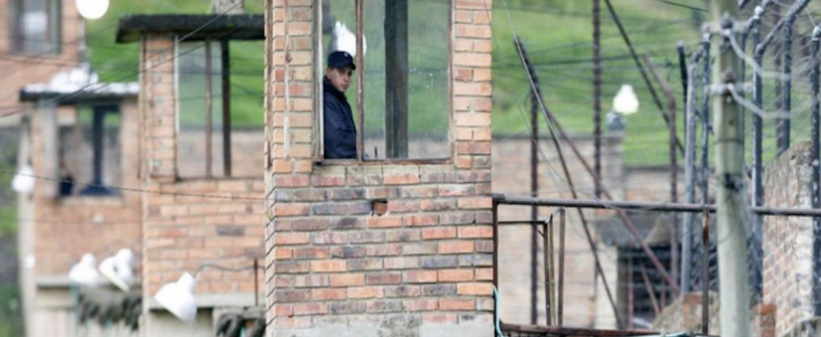 Colombia: Encuentran 100 cadáveres en las alcantarillas de una cárcel